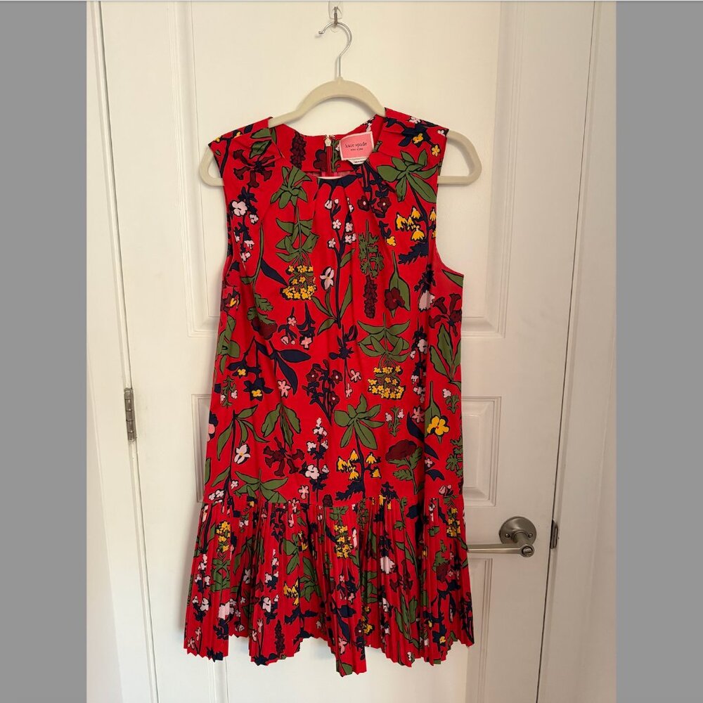 Botanical Garden Pleated Shift Dress